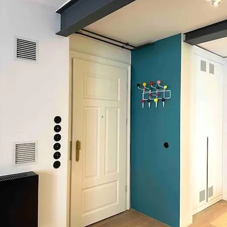 شقة Einzigartige Altbau-loft-wohnung