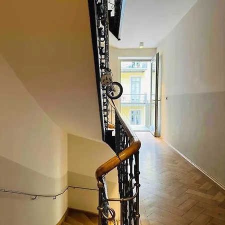 Einzigartige Altbau-loft-wohnung شقة ميونيخ