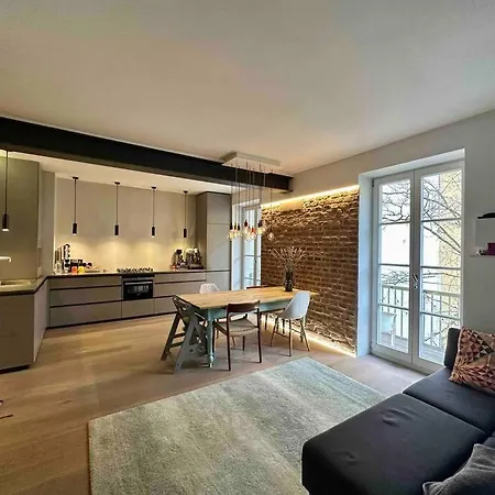 Einzigartige Altbau-loft-wohnung *